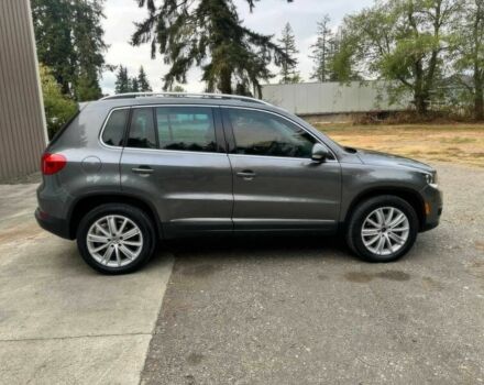 Сірий Фольксваген Тігуан, об'ємом двигуна 2 л та пробігом 80 тис. км за 4500 $, фото 3 на Automoto.ua