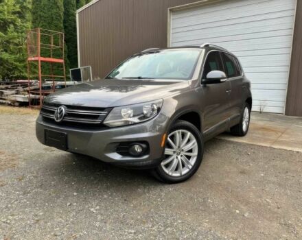 Сірий Фольксваген Тігуан, об'ємом двигуна 2 л та пробігом 80 тис. км за 4500 $, фото 2 на Automoto.ua