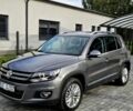 Сірий Фольксваген Тігуан, об'ємом двигуна 2 л та пробігом 180 тис. км за 8000 $, фото 5 на Automoto.ua
