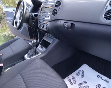 Серый Фольксваген Тигуан, объемом двигателя 2 л и пробегом 160 тыс. км за 8899 $, фото 12 на Automoto.ua