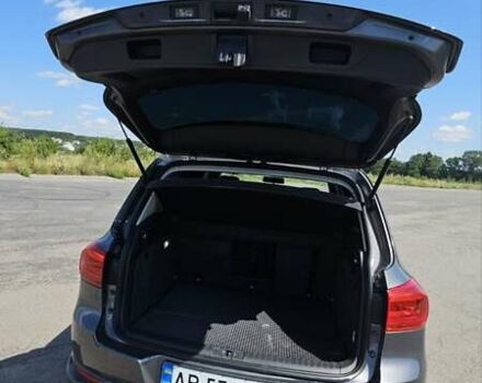 Серый Фольксваген Тигуан, объемом двигателя 1.98 л и пробегом 193 тыс. км за 14500 $, фото 13 на Automoto.ua