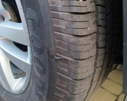 Серый Фольксваген Тигуан, объемом двигателя 2 л и пробегом 160 тыс. км за 8899 $, фото 13 на Automoto.ua