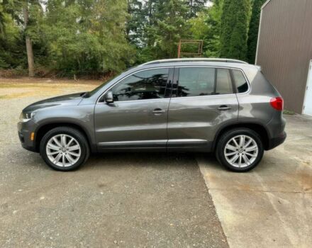 Сірий Фольксваген Тігуан, об'ємом двигуна 2 л та пробігом 80 тис. км за 4500 $, фото 4 на Automoto.ua