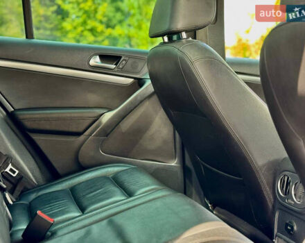 Сірий Фольксваген Тігуан, об'ємом двигуна 1.98 л та пробігом 248 тис. км за 12000 $, фото 11 на Automoto.ua