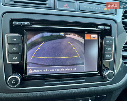 Серый Фольксваген Тигуан, объемом двигателя 1.98 л и пробегом 250 тыс. км за 9900 $, фото 31 на Automoto.ua