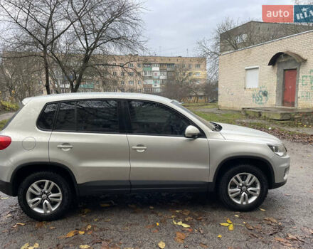 Сірий Фольксваген Тігуан, об'ємом двигуна 1.98 л та пробігом 217 тис. км за 12000 $, фото 21 на Automoto.ua