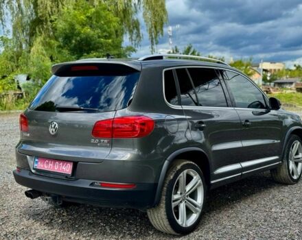 Серый Фольксваген Тигуан, объемом двигателя 2 л и пробегом 245 тыс. км за 12550 $, фото 4 на Automoto.ua