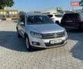 Сірий Фольксваген Тігуан, об'ємом двигуна 1.97 л та пробігом 204 тис. км за 15700 $, фото 2 на Automoto.ua