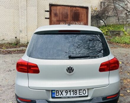 Сірий Фольксваген Тігуан, об'ємом двигуна 2 л та пробігом 217 тис. км за 12000 $, фото 13 на Automoto.ua