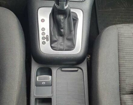 Сірий Фольксваген Тігуан, об'ємом двигуна 1.98 л та пробігом 90 тис. км за 13500 $, фото 15 на Automoto.ua