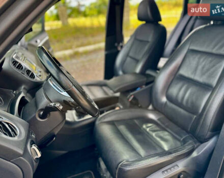 Сірий Фольксваген Тігуан, об'ємом двигуна 1.98 л та пробігом 248 тис. км за 12000 $, фото 15 на Automoto.ua