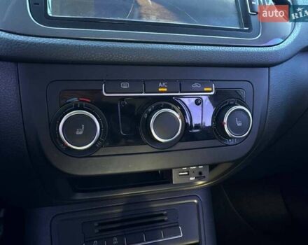 Сірий Фольксваген Тігуан, об'ємом двигуна 1.97 л та пробігом 204 тис. км за 15700 $, фото 13 на Automoto.ua