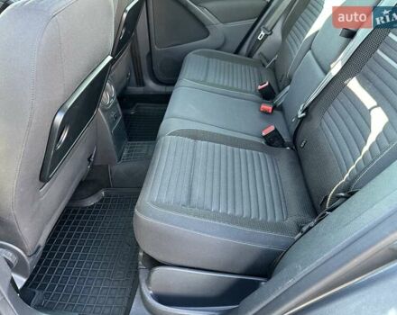 Сірий Фольксваген Тігуан, об'ємом двигуна 1.97 л та пробігом 135 тис. км за 13700 $, фото 18 на Automoto.ua