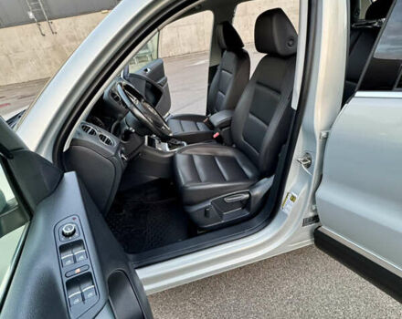 Серый Фольксваген Тигуан, объемом двигателя 1.98 л и пробегом 250 тыс. км за 9900 $, фото 24 на Automoto.ua