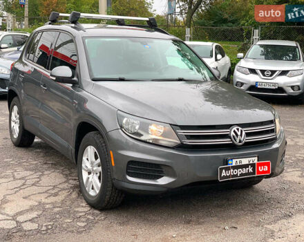 Серый Фольксваген Тигуан, объемом двигателя 2 л и пробегом 195 тыс. км за 15340 $, фото 3 на Automoto.ua