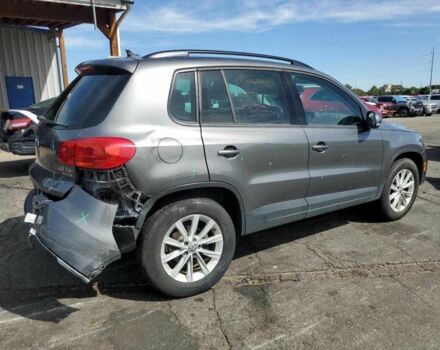 Серый Фольксваген Тигуан, объемом двигателя 2 л и пробегом 82 тыс. км за 900 $, фото 2 на Automoto.ua