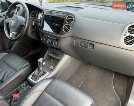 Фольксваген Тигуан 2015 в Борисполе на Automoto.ua Серый Фольксваген Тигуан, объемом двигателя 1.97 л и пробегом 169 тыс. км за 16500 $, фото 54 на Automoto.ua