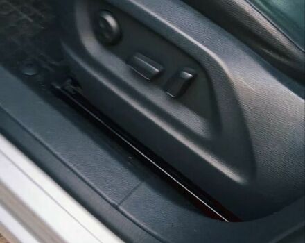 Серый Фольксваген Тигуан, объемом двигателя 2 л и пробегом 121 тыс. км за 13500 $, фото 4 на Automoto.ua