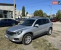 Сірий Фольксваген Тігуан, об'ємом двигуна 1.98 л та пробігом 135 тис. км за 12500 $, фото 19 на Automoto.ua