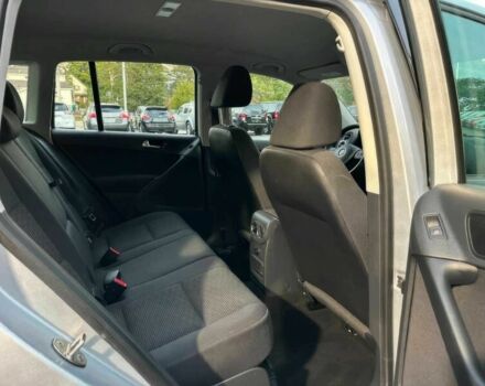 Сірий Фольксваген Тігуан, об'ємом двигуна 2 л та пробігом 71 тис. км за 7000 $, фото 9 на Automoto.ua