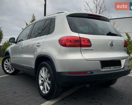 Серый Фольксваген Тигуан, объемом двигателя 2 л и пробегом 165 тыс. км за 15500 $, фото 16 на Automoto.ua