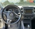 Сірий Фольксваген Тігуан, об'ємом двигуна 1.98 л та пробігом 135 тис. км за 12500 $, фото 5 на Automoto.ua