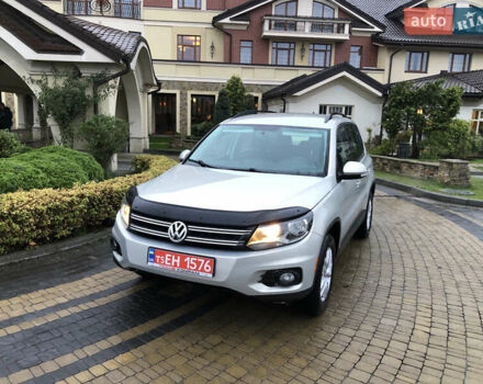 Сірий Фольксваген Тігуан, об'ємом двигуна 1.97 л та пробігом 214 тис. км за 12500 $, фото 5 на Automoto.ua