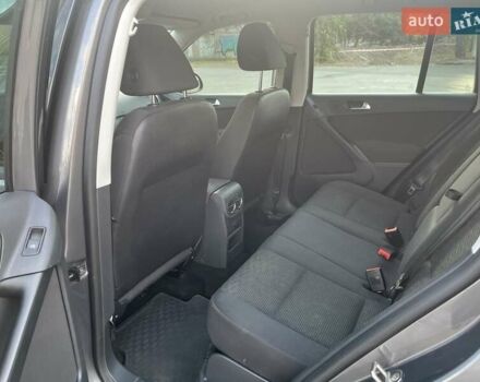 Серый Фольксваген Тигуан, объемом двигателя 1.98 л и пробегом 193 тыс. км за 11999 $, фото 4 на Automoto.ua