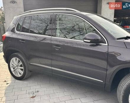 Серый Фольксваген Тигуан, объемом двигателя 1.98 л и пробегом 64 тыс. км за 15300 $, фото 9 на Automoto.ua