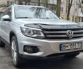 Серый Фольксваген Тигуан, объемом двигателя 2 л и пробегом 121 тыс. км за 13500 $, фото 1 на Automoto.ua