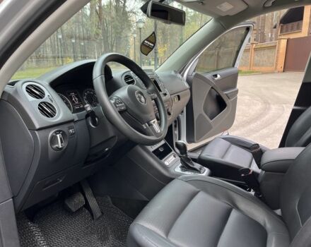 Серый Фольксваген Тигуан, объемом двигателя 2 л и пробегом 194 тыс. км за 12400 $, фото 15 на Automoto.ua