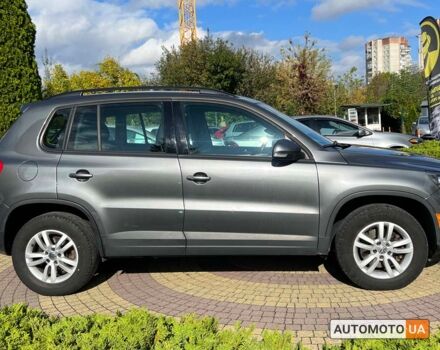 Сірий Фольксваген Тігуан, об'ємом двигуна 2 л та пробігом 243 тис. км за 13200 $, фото 7 на Automoto.ua
