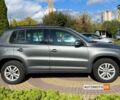 Сірий Фольксваген Тігуан, об'ємом двигуна 2 л та пробігом 243 тис. км за 13200 $, фото 7 на Automoto.ua