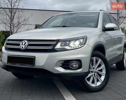 Серый Фольксваген Тигуан, объемом двигателя 2 л и пробегом 165 тыс. км за 15500 $, фото 18 на Automoto.ua