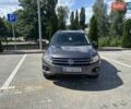 Сірий Фольксваген Тігуан, об'ємом двигуна 1.98 л та пробігом 175 тис. км за 13100 $, фото 1 на Automoto.ua