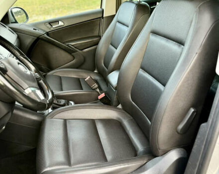 Серый Фольксваген Тигуан, объемом двигателя 1.98 л и пробегом 150 тыс. км за 13999 $, фото 16 на Automoto.ua