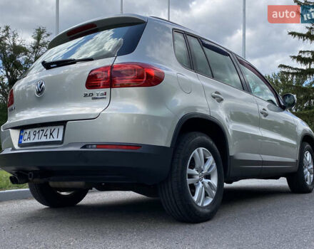 Сірий Фольксваген Тігуан, об'ємом двигуна 2 л та пробігом 224 тис. км за 13900 $, фото 17 на Automoto.ua