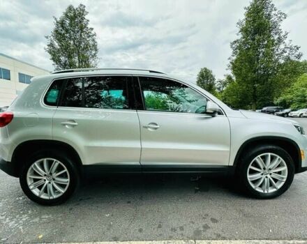 Сірий Фольксваген Тігуан, об'ємом двигуна 2 л та пробігом 80 тис. км за 2500 $, фото 5 на Automoto.ua