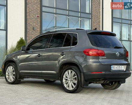 Сірий Фольксваген Тігуан, об'ємом двигуна 2 л та пробігом 176 тис. км за 12400 $, фото 15 на Automoto.ua