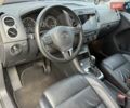 Фольксваген Тигуан 2015 в Борисполе на Automoto.ua Серый Фольксваген Тигуан, объемом двигателя 1.97 л и пробегом 169 тыс. км за 16500 $, фото 41 на Automoto.ua
