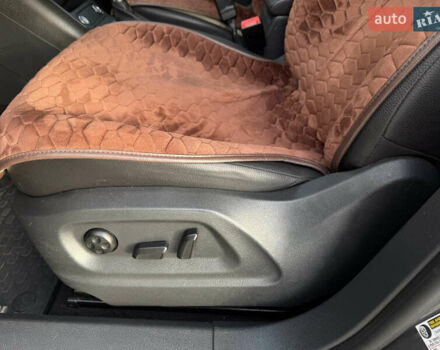 Сірий Фольксваген Тігуан, об'ємом двигуна 2 л та пробігом 176 тис. км за 12400 $, фото 25 на Automoto.ua