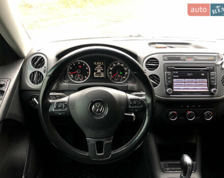 Сірий Фольксваген Тігуан, об'ємом двигуна 1.98 л та пробігом 197 тис. км за 13500 $, фото 31 на Automoto.ua