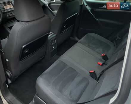 Серый Фольксваген Тигуан, объемом двигателя 2 л и пробегом 165 тыс. км за 15500 $, фото 35 на Automoto.ua