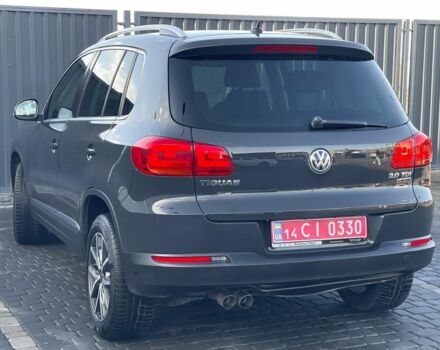 Серый Фольксваген Тигуан, объемом двигателя 2 л и пробегом 160 тыс. км за 17499 $, фото 5 на Automoto.ua