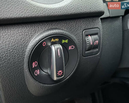 Серый Фольксваген Тигуан, объемом двигателя 2 л и пробегом 165 тыс. км за 15500 $, фото 47 на Automoto.ua