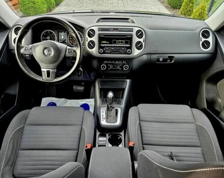 Серый Фольксваген Тигуан, объемом двигателя 2 л и пробегом 180 тыс. км за 8600 $, фото 14 на Automoto.ua