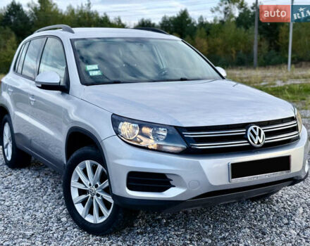 Серый Фольксваген Тигуан, объемом двигателя 1.98 л и пробегом 150 тыс. км за 13999 $, фото 4 на Automoto.ua