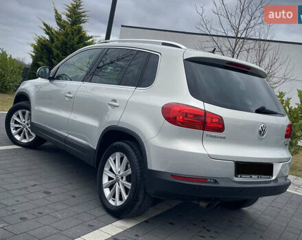 Серый Фольксваген Тигуан, объемом двигателя 2 л и пробегом 165 тыс. км за 15500 $, фото 30 на Automoto.ua