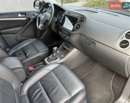 Фольксваген Тигуан 2015 в Борисполе на Automoto.ua Серый Фольксваген Тигуан, объемом двигателя 1.97 л и пробегом 169 тыс. км за 16500 $, фото 53 на Automoto.ua