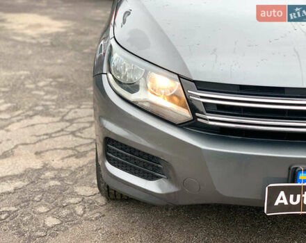 Серый Фольксваген Тигуан, объемом двигателя 2 л и пробегом 195 тыс. км за 15340 $, фото 11 на Automoto.ua